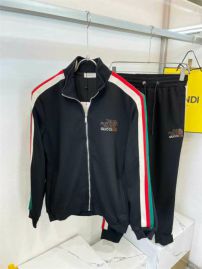 Picture of Gucci SweatSuits _SKUGucciM-3XL12yn17928439